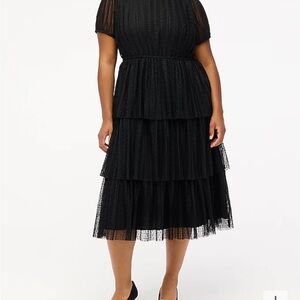 Brand New J.Crew Factory Pleated flock dot puff sleeve dress
Size: 16